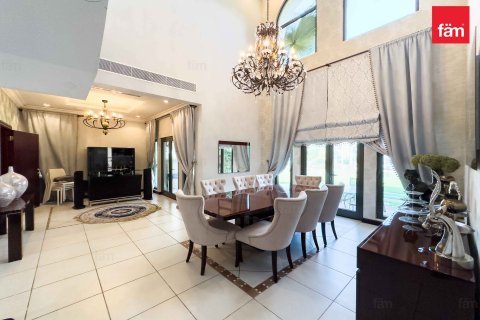 Villa en Palm Jumeirah, Dubai, 4 dormitorios, 470 m², № 23064 - foto 24