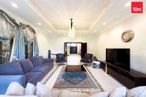 Villa en Palm Jumeirah, Dubai, 4 dormitorios, 470 m², № 23064 - foto 21