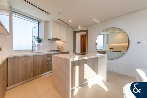 Apartment in Dubai Marina, Dubai 2 bedrooms, 125 sq.m. № 79247 - photo 8