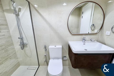 Apartment in AL DHAFRAH in Greens, Dubai 2 bedrooms, 119 sq.m. № 79244 - photo 20