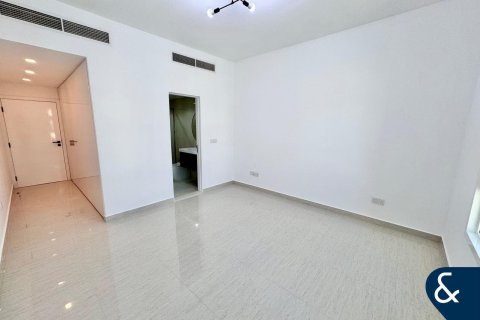 Apartment in AL DHAFRAH in Greens, Dubai 2 bedrooms, 119 sq.m. № 79244 - photo 15