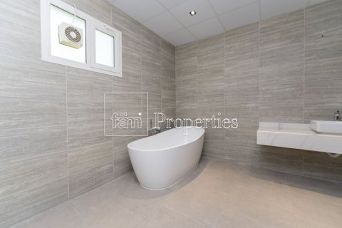 Снять в аренду виллу в Умм-Сукейме, Дубай: 5 спален, 958.5м², № 69738 - фото 24