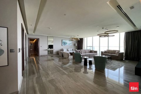 Apartment in Dubai Media City, Dubai 4 bedrooms, 480 sq.m. № 69739 - photo 20