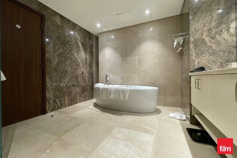 Apartment in Dubai Media City, Dubai 4 bedrooms, 480 sq.m. № 69739 - photo 26