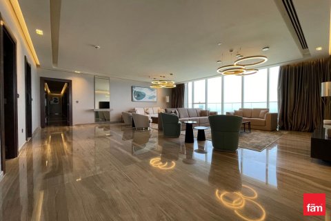 Apartment in Dubai Media City, Dubai 4 bedrooms, 480 sq.m. № 69739 - photo 11