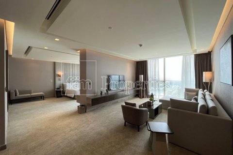 Apartment in Dubai Media City, Dubai 4 bedrooms, 480 sq.m. № 69739 - photo 22