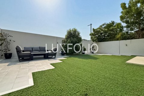 Villa in Sidra Villas, Dubai Hills Estate, Dubai 3 bedrooms, 427 sq.m. № 46209 - photo 27
