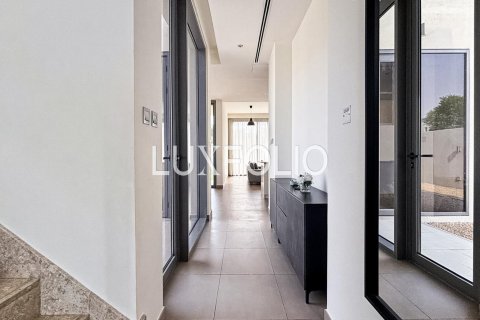 Villa in Sidra Villas, Dubai Hills Estate, Dubai 3 bedrooms, 427 sq.m. № 46209 - photo 12