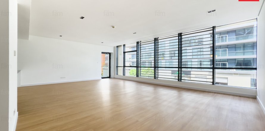 Apartment in City Walk, Dubai 3 bedrooms, 221.1 sq.m. № 135245