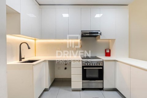 Apartment in Arjan, Dubai 2 bedrooms, 111.39 sq.m. № 135610 - photo 10