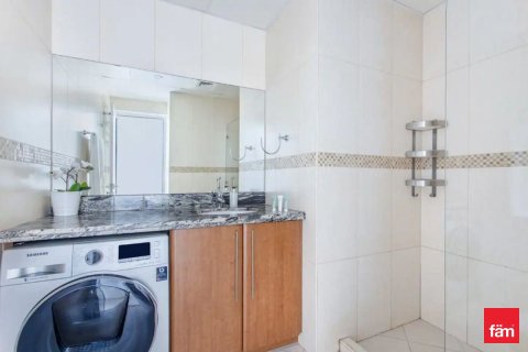 Apartment in Dubai 45.4 sq.m. № 47874 - photo 6