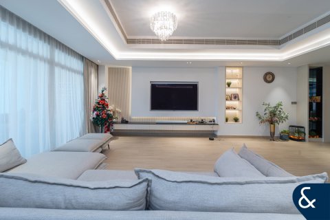 Apartamento en Green Community, Dubai, 3 dormitorios, 412 m², № 75834 - foto 2