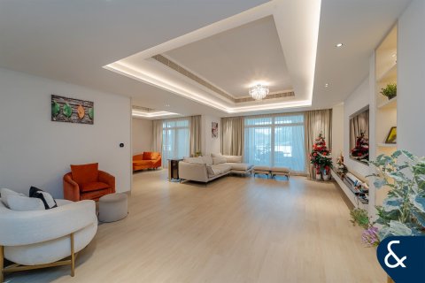 Apartamento en Green Community, Dubai, 3 dormitorios, 412 m², № 75834 - foto 3