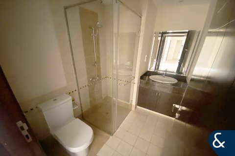 Villa in Mudon, Dubai 4 bedrooms, 353 sq.m. № 75845 - photo 6