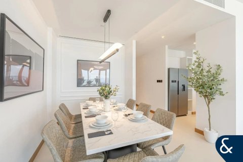 Apartment in Vida Residences Dubai Marina, Dubai Marina, Dubai 4 bedrooms, 214 sq.m. № 75843 - photo 18