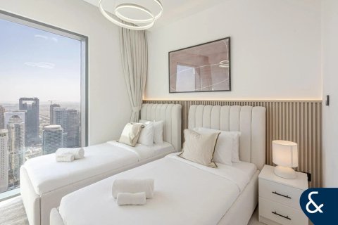 Apartment in Vida Residences Dubai Marina, Dubai Marina, Dubai 4 bedrooms, 214 sq.m. № 75843 - photo 9