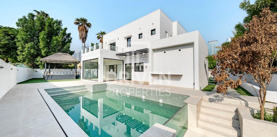 Villa à Meadows, Dubai, 4 chambres, 751 m², № 64936