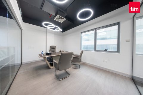 Office in Dubai 196 sq.m. № 97655 - photo 4