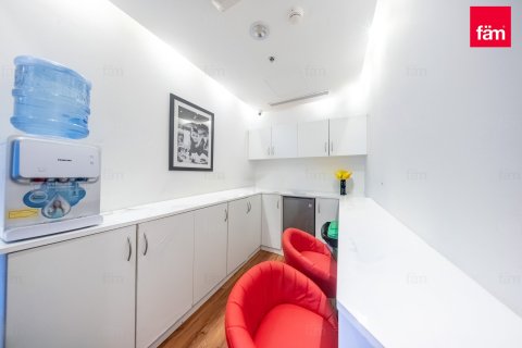 Снять в аренду офис в Бизнес-Бэе, Дубай: 183.8м², № 89442 - фото 12
