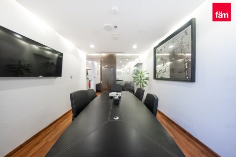 Снять в аренду офис в Бизнес-Бэе, Дубай: 183.8м², № 89442 - фото 13