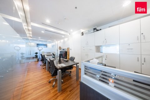 Снять в аренду офис в Бизнес-Бэе, Дубай: 183.8м², № 89442 - фото 6