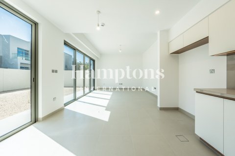 Adosado en Arabian Ranches 2, Dubai, 4 dormitorios, 273.68945091 m², № 101273 - foto 16