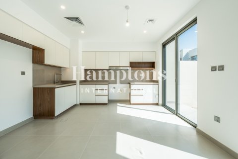 Adosado en Arabian Ranches 2, Dubai, 4 dormitorios, 273.68945091 m², № 101273 - foto 19