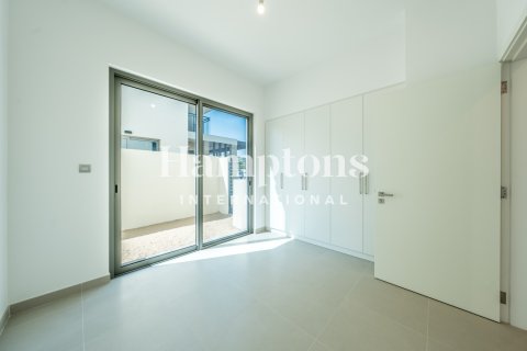 Adosado en Arabian Ranches 2, Dubai, 4 dormitorios, 273.68945091 m², № 101273 - foto 18