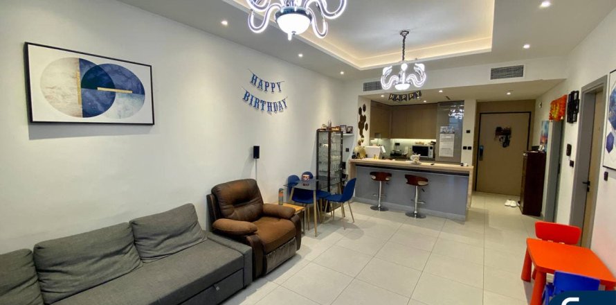 Apartamento en Jumeirah Village Circle, Dubai, 1 dormitorio, 79 m², № 75394