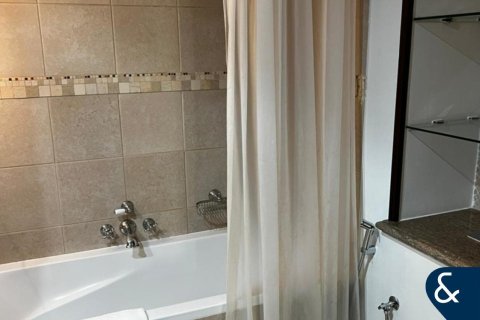 Купить квартиру в Zanzebeel, Old Town, Дубай: 2 спальни, 142м², № 75310 - фото 8