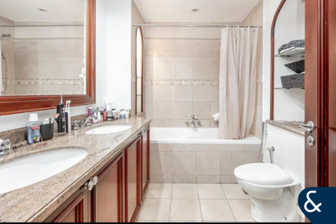 Купить квартиру в Zanzebeel, Old Town, Дубай: 2 спальни, 142м², № 75310 - фото 25