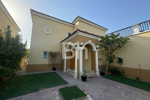 Villa in Jumeirah Park, Dubai 4 bedrooms, 465 sq.m. № 24898 - photo 15