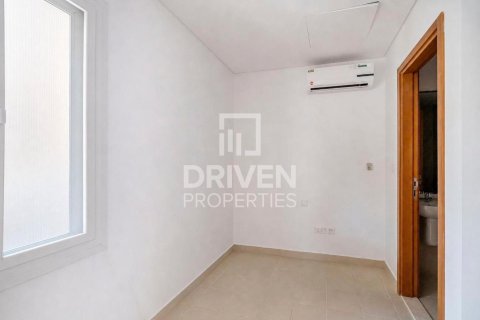 Villa in Bella Casa, Serena, Dubai 2 bedrooms, 172.52 sq.m. № 141095 - photo 8
