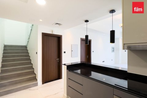 تاون هاوس في دبي 4 غرف نوم, 288 م² رقم 64343 - صورة 2