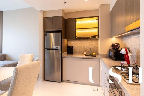 Apartamento en EMAAR Beachfront, Dubai Harbour, Dubai, 1 dormitorio, 67 m², № 46685 - foto 4