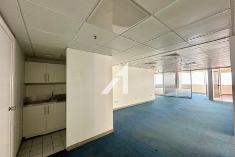 Bureau à Dubai, 179.6 m², № 67711 - photo 6