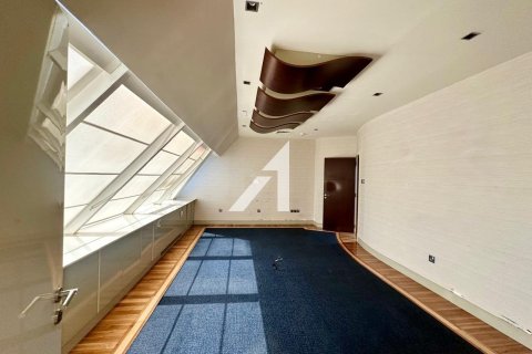 Снять в аренду офис в Дубае: 237.9м², № 67708 - фото 6