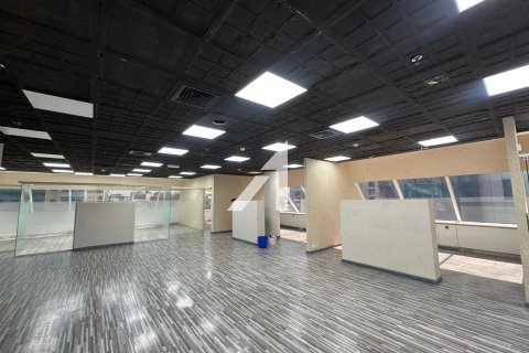 Oficina en Dubai, 60.4 m², № 67709 - foto 5