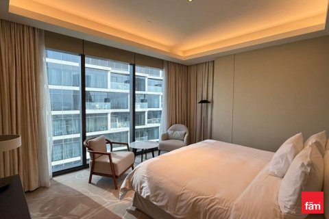 Apartment in Dubai 3 bedrooms, 146.3 sq.m. № 97817 - photo 12