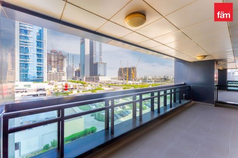 Commercial property in Dubai 662.9 sq.m. № 97814 - photo 19