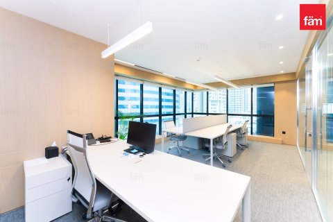 Commercial property in Dubai 662.9 sq.m. № 97814 - photo 8