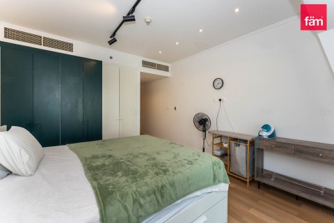 Apartment in Dubai 3 bedrooms, 267.8 sq.m. № 97806 - photo 7