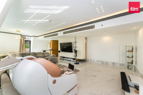 Apartment in Dubai 3 bedrooms, 267.8 sq.m. № 97806 - photo 3