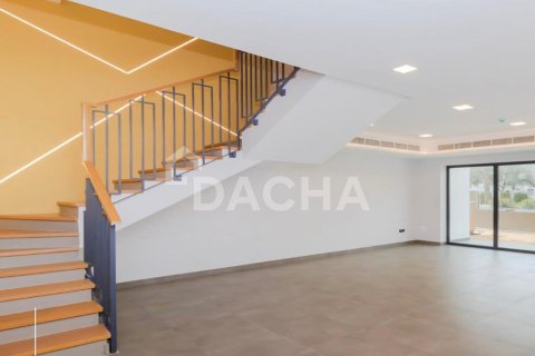 Villa in District 10, Jumeirah Village Circle, Dubai 4 bedrooms, 169 sq.m. № 104832 - photo 9