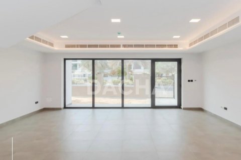 Villa in District 10, Jumeirah Village Circle, Dubai 4 bedrooms, 169 sq.m. № 104832 - photo 2