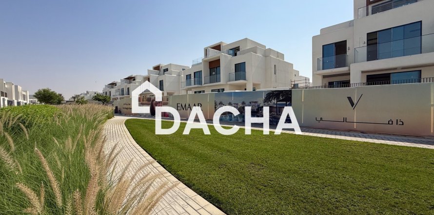 Adosado en The Valley, Dubai, 4 dormitorios, 269 m², № 104914