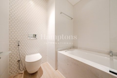 Снять в аренду квартиру в Palace Residences, Dubai Creek Harbour (The Lagoons), Дубай: 2 спальни, 110.38920266м², № 95190 - фото 12