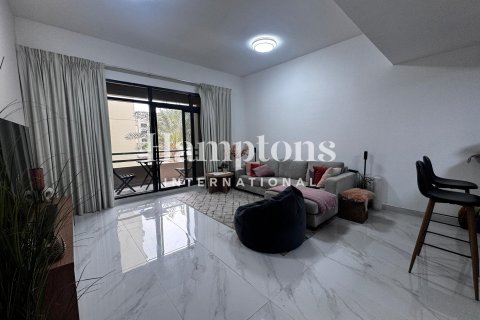 Apartamento en Greens, Dubai, 3 dormitorios, 153.47575600 m², № 99638 - foto 14
