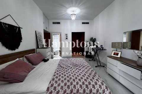 Apartamento en Greens, Dubai, 3 dormitorios, 153.47575600 m², № 99638 - foto 9