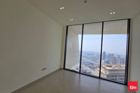 Apartment in Dubai 3 bedrooms, 201 sq.m. № 99575 - photo 19